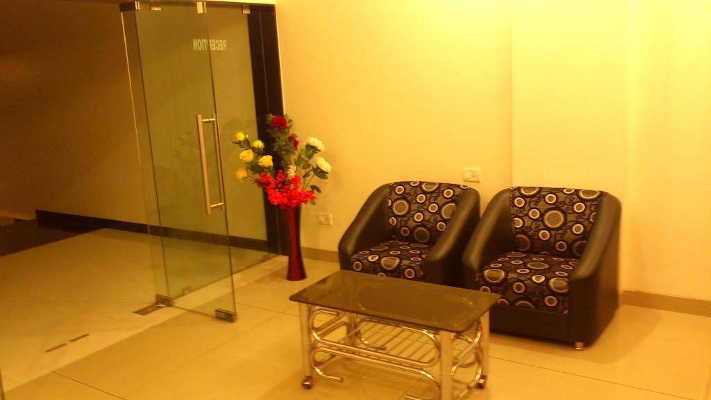 Hotel Darshan Executive Aurangabad  Zewnętrze zdjęcie