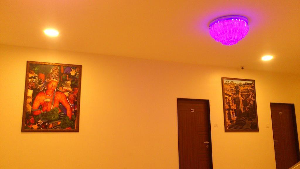 Hotel Darshan Executive Aurangabad  Zewnętrze zdjęcie