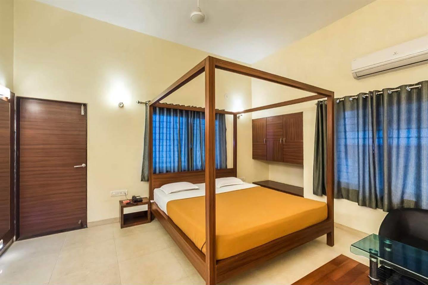 Hotel Darshan Executive Aurangabad  Zewnętrze zdjęcie